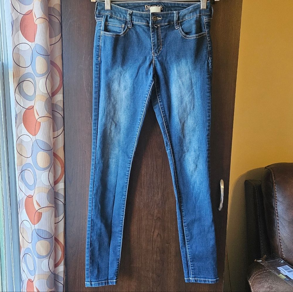 Decree Women's Classic Blue Skinny Jeans